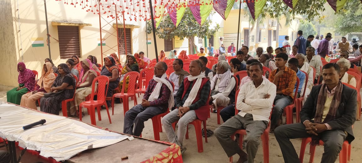 कन्नौज : ब्लॉक परिसर में रवि गोष्ठी का आयोजन