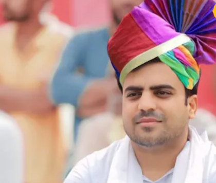यूपी उपचुनाव 2024 के करहल में मात्र 14704 वोट से सपा को मिली जीत 2 साल में घट गए 52000 मत ?