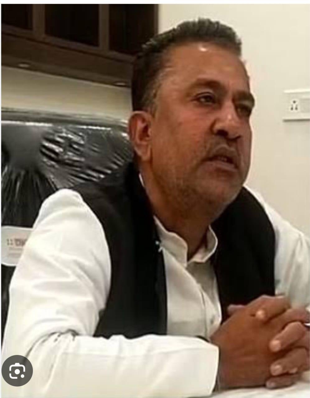 मैनपुरी :  RCL कंपनी के चेयरमैन मनोज यादव पर केस दर्ज ?