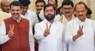 महाराष्ट्र सीएम देवेंद्र फडणवीस पहुंचे दिल्ली, जल्द हो सकता है मंत्रिमंडल विस्तार