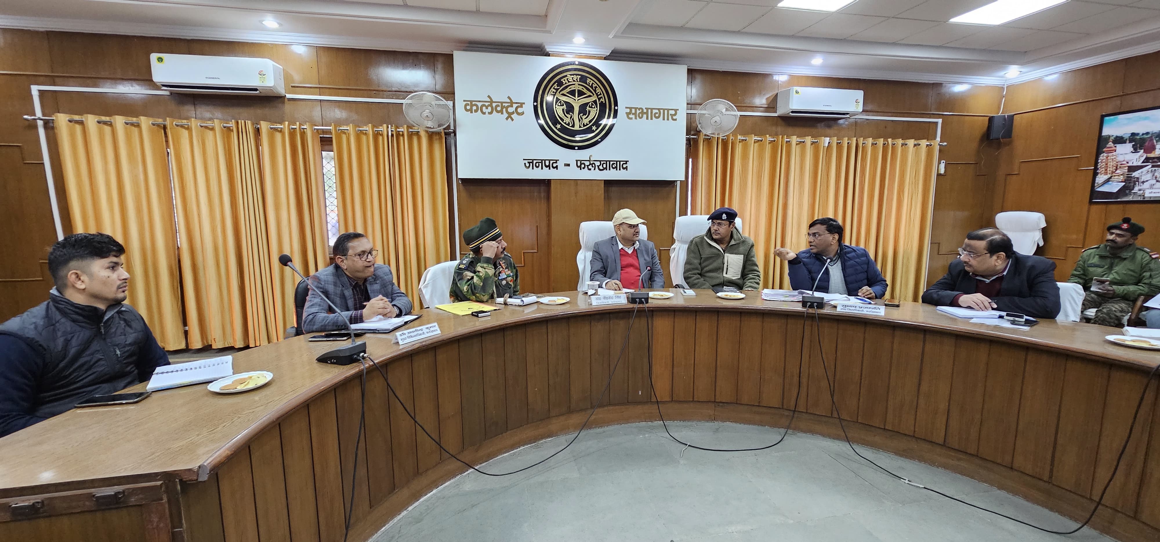 फर्रुखाबाद: 29 जनवरी से 08 फरवरी तक होने बाली अग्निवीर भर्ती की तैयारियों की समीक्षा बैठक सपन्न।