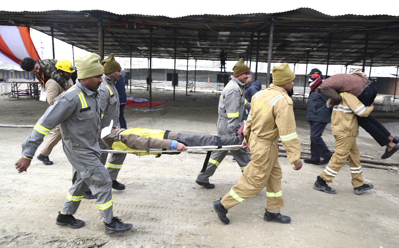 उ0प्र0-राज्य आपदा प्रबंधन प्राधिकरण ने महाकुम्भ 2025 के दौरान प्रयागराज में व्यापक आपातकालीन प्रतिक्रिया अभ्यास सफलतापूर्वक आयोजित किया