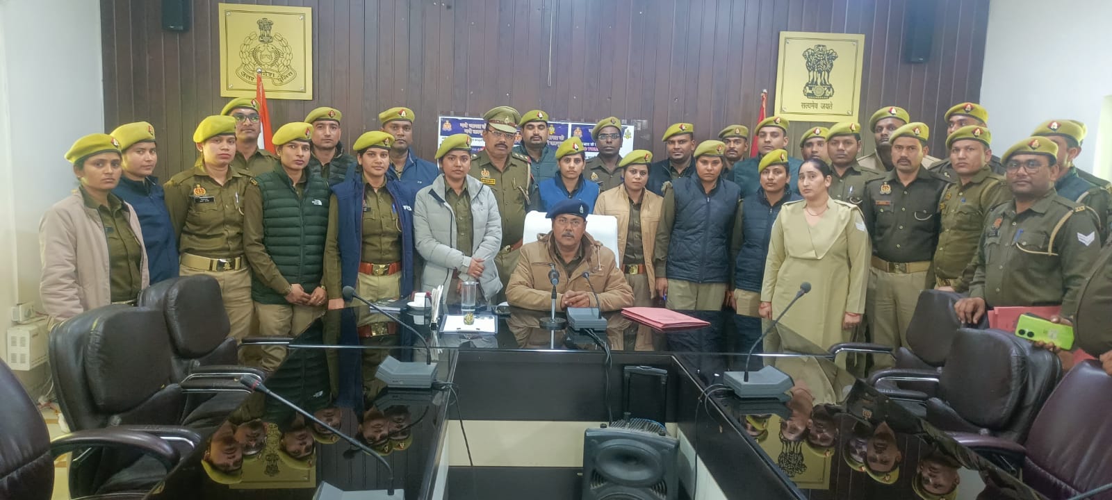 फर्रुखाबाद:आईजीआरएस में जनपद पुलिस को प्रदेश में "माह जनवरी 2025" को मिला प्रथम स्थान।