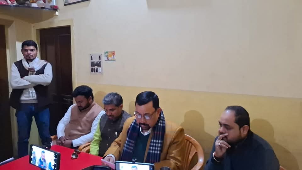 फर्रुखाबाद:सांसद के आवास पर केंद्र सरकार के जन कल्याणकारी बजट के संबंध में पत्रकार वार्ता का आयोजन संपन्न।