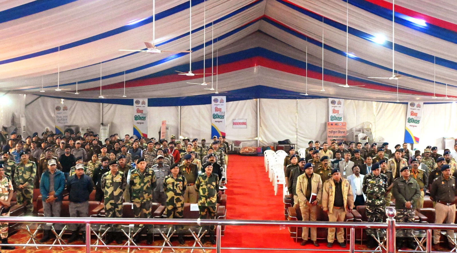 प्रयागराज-बसंत पंचमी स्नान पर्व के दौरान सुरक्षा व्यवस्था को मजबूत करने के लिए व्यापक तैयारियां की जा रही हैं