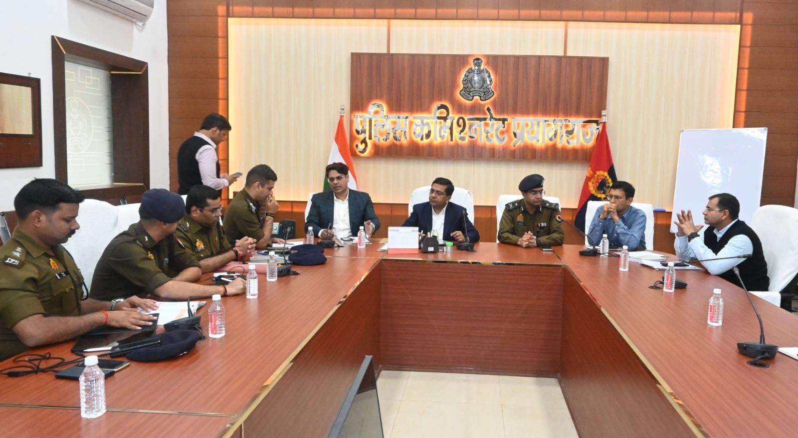 प्रयागराज-बसंत पंचमी स्नान के दृष्टिगत सुरक्षा एवं व्यवस्थाओं की समीक्षा हेतु उच्चस्तरीय बैठक आयोजित