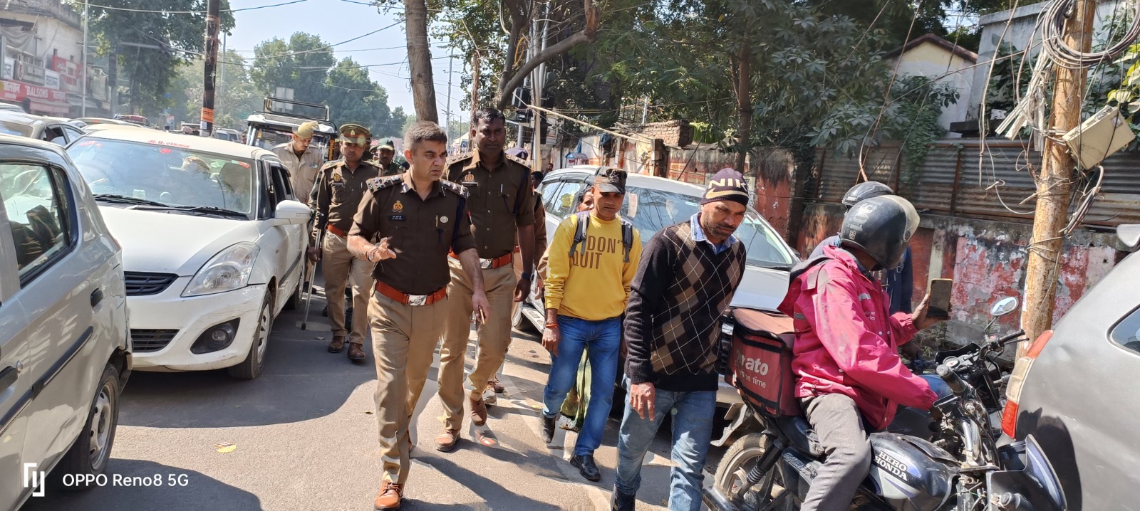 महाकुम्भ-2025 में श्रद्धालुओं के सुगम आवागमन व जनपद प्रयागराज की सुचारू यातायात व्यवस्था के दिशा निर्देश दिये गये