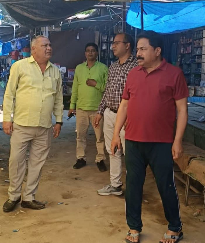 लखीमपुर खीरी : गोला नगर के ऐतिहासिक चैती मेले को लेकर तैयारियां शुरू...