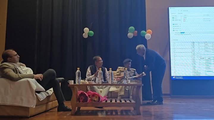 शाहजहांपुर : सभी आबकारी दुकानों का व्यवस्थापन ऑनलाईन ई-लाटरी प्रक्रिया से हुआ सम्पन्न