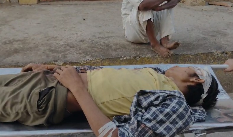 बांदा-पुरानी रंजिश के चलते गांव के रहने वाले युवक ने हासिया मारकर 25 वर्षीय युवक को किया घायल