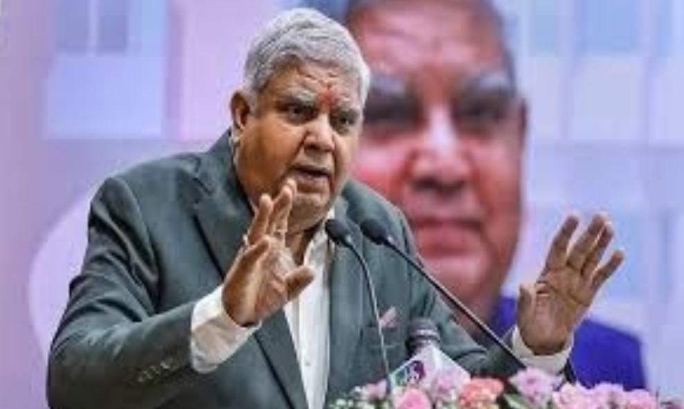 उपराष्ट्रपति धनखड़ ने की राष्ट्रपति की वीटो शक्तियों को कम करने के सुप्रीम कोर्ट के फैसले की आलोचना ?