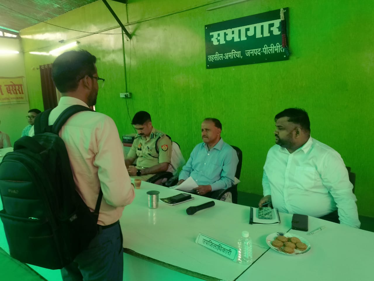 पीलीभीत : जिलाधिकारी एवं पुलिस अधीक्षक की अध्यक्षता में तहसील अमरिया का सम्पूर्ण समाधान दिवस हुआ सम्पन्न।