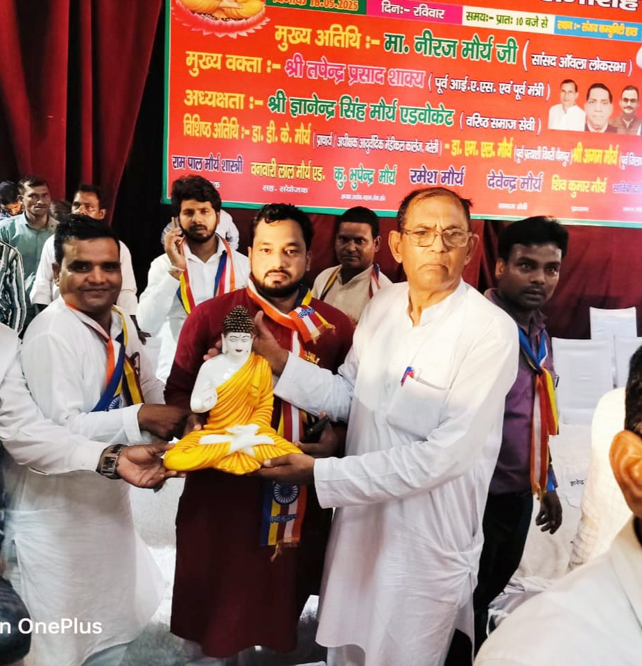 बरेली में विशाल बौद्ध जयंती धूमधाम से मनाई गई ।