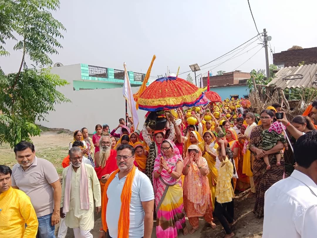 पीलीभीत : तकिया दीनारपुर के दिव्यशक्ति पुंज माँ महाकाली श्री पीताम्बरा शक्तिपीठ मंदिर पर मंगलवार से 15 वां सात कुंडीय शतचंडी महायज्ञ शुरू ।