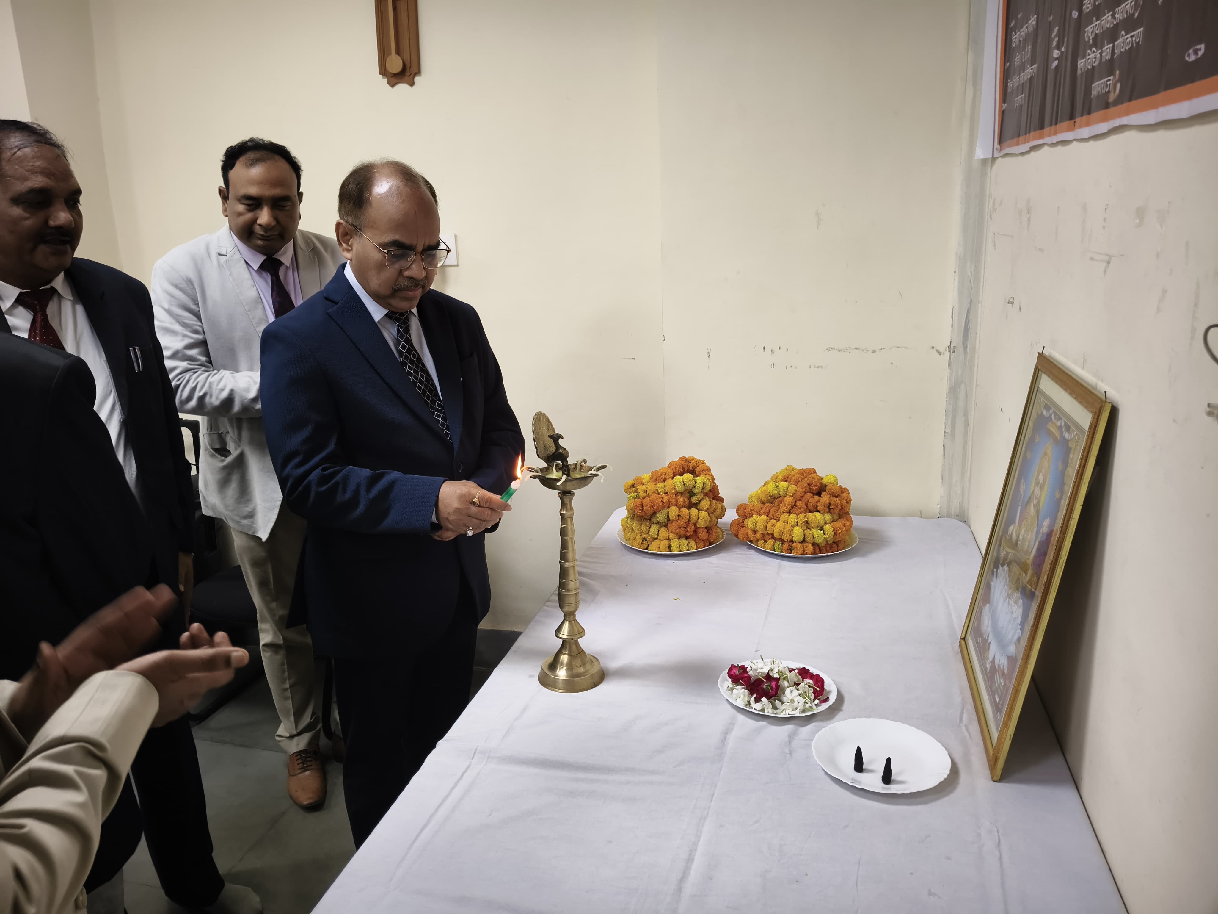 प्रयागराज : राष्ट्रीय लोक अदालत का भव्य आयोजन