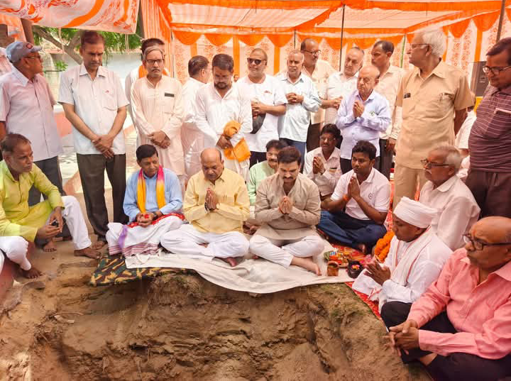 लखीमपुर खीरी :  लाख रुपए की लागत से माँ मंगला देवी मंदिर गोला का होगा सौंदर्यीकरण