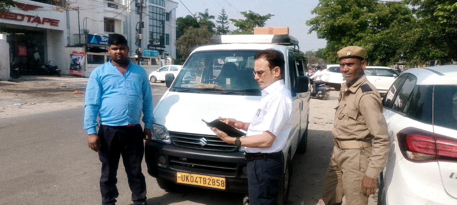 पीलीभीत:वाहनों के विरुद्ध 15 मई से 17 मई तक तीन दिवसीय विशेष चेकिंग अभियान