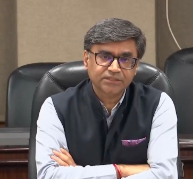 विदेश सचिव मिसरी ने संसदीय प्रतिनिधिमंडलों को उनकी विदेश यात्राओं से पहले दी जानकारी ?