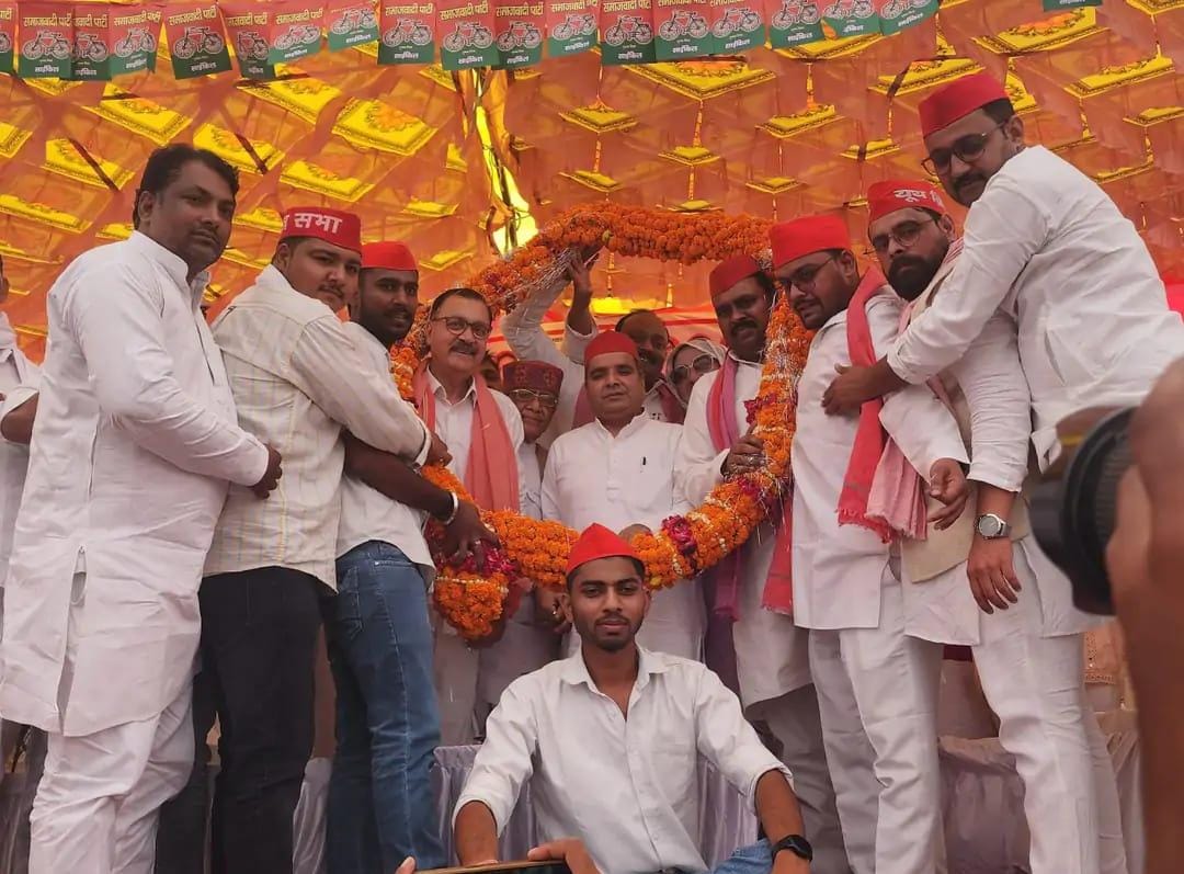 कासगंज:धर्मेन्द्र यादव समाजवादी पार्टी के नेताओं ने किया भव्य स्वागत