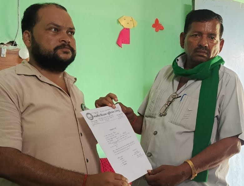 पीलीभीत : प्रति कुन्तल वसूली कर सीड के नाम पर अवैध भंडारण पर प्रशासन मौन सीड प्लांट संचालक काट रहे चांदी