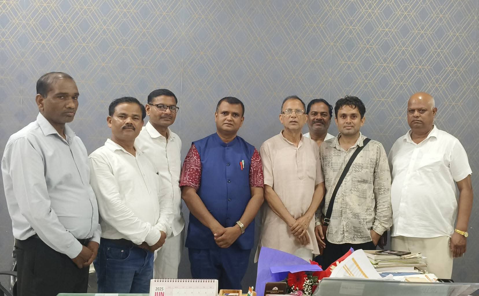 हल्द्वानी:अंतरराष्ट्रीय सामाजिक समरसता का संदेश लेकर भारत पहुंचे डॉ. वीर बहादुर महतो, तपेंद्र प्रसाद शाक्य की अगुवाई में हुई ऐतिहासिक भेंट
