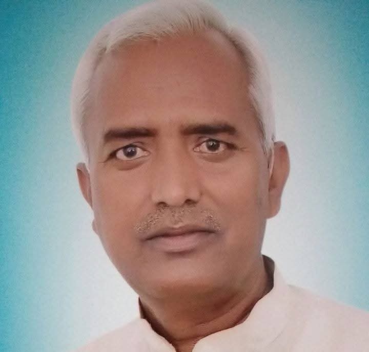 फर्रूखाबाद:डॉ.भूदेव सिंह राजपूत निर्विरोध बने उपभोक्ता सहकारी संघ के डायरेक्टर, क्षेत्र में खुशी की लहर
