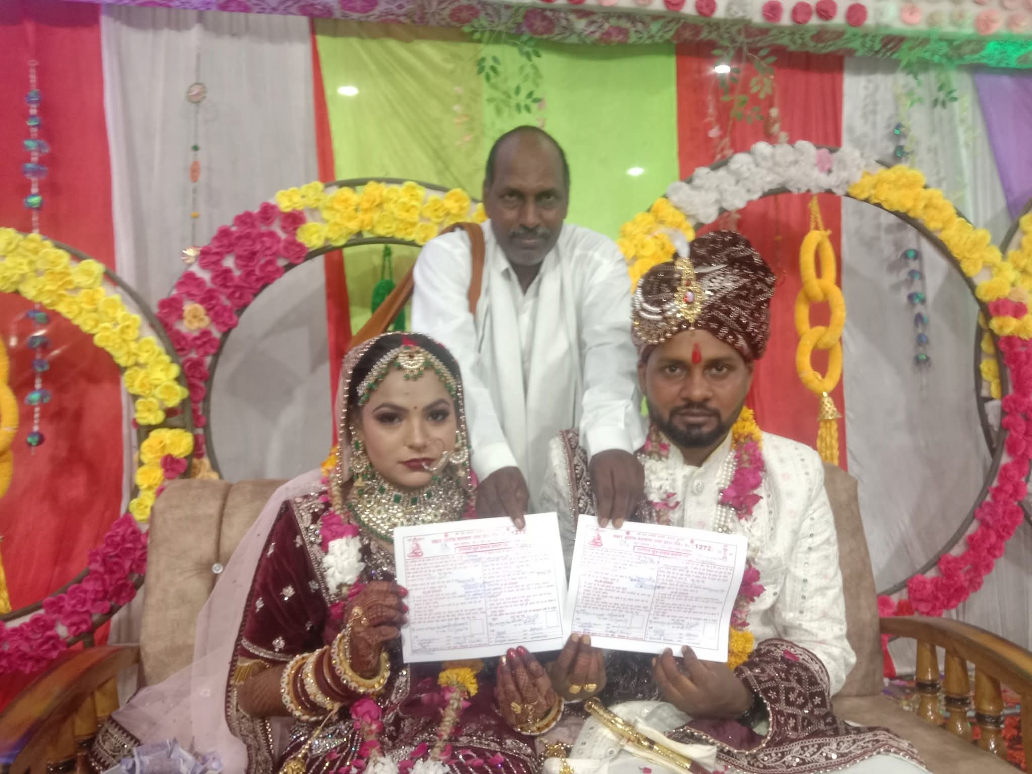 फर्रूखाबाद:प्रियंका एवं विकास का विवाह बंधन सम्पन्न, धर्मपाल बौद्ध ने दी शुभकामनाएं