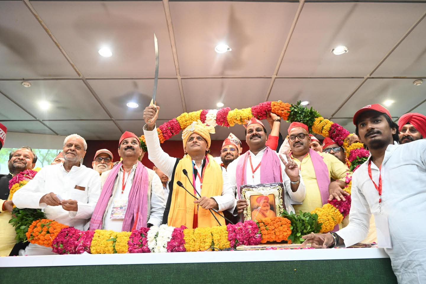 लखनऊ:भाजपा राज में चौपट हुआ व्यापार: सपा सुप्रीमो अखिलेश यादव ने व्यापार सभा में जताई चिंता