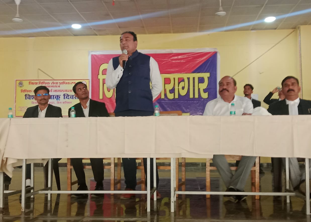 प्रयागराज : विश्व तंबाकू निषेध दिवस के अवसर पर निरुद्ध महिला एवं पुरुष बंदियों व बाल अपचारियों को तंबाकू से होने वाली हानियों के बारे में दी गई जानकारी