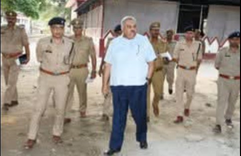 लखीमपुर खीरी : अपर पुलिस महानिदेशक द्वारा आरक्षी नागरिक पुलिस भर्ती-2023 में चयनित अभ्यर्थियों के प्रशिक्षण हेतु रिक्रूट ट्रेनिंग सेंटर का किया गहन निरीक्षण
