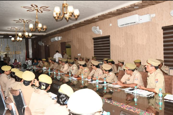 लखीमपुर खीरी : रिजर्व पुलिस लाइन सभागार में बाल संरक्षण से संबंधित मुद्दों पर एक दिवसीय प्रशिक्षण कार्यशाला का हुआ आयोजन