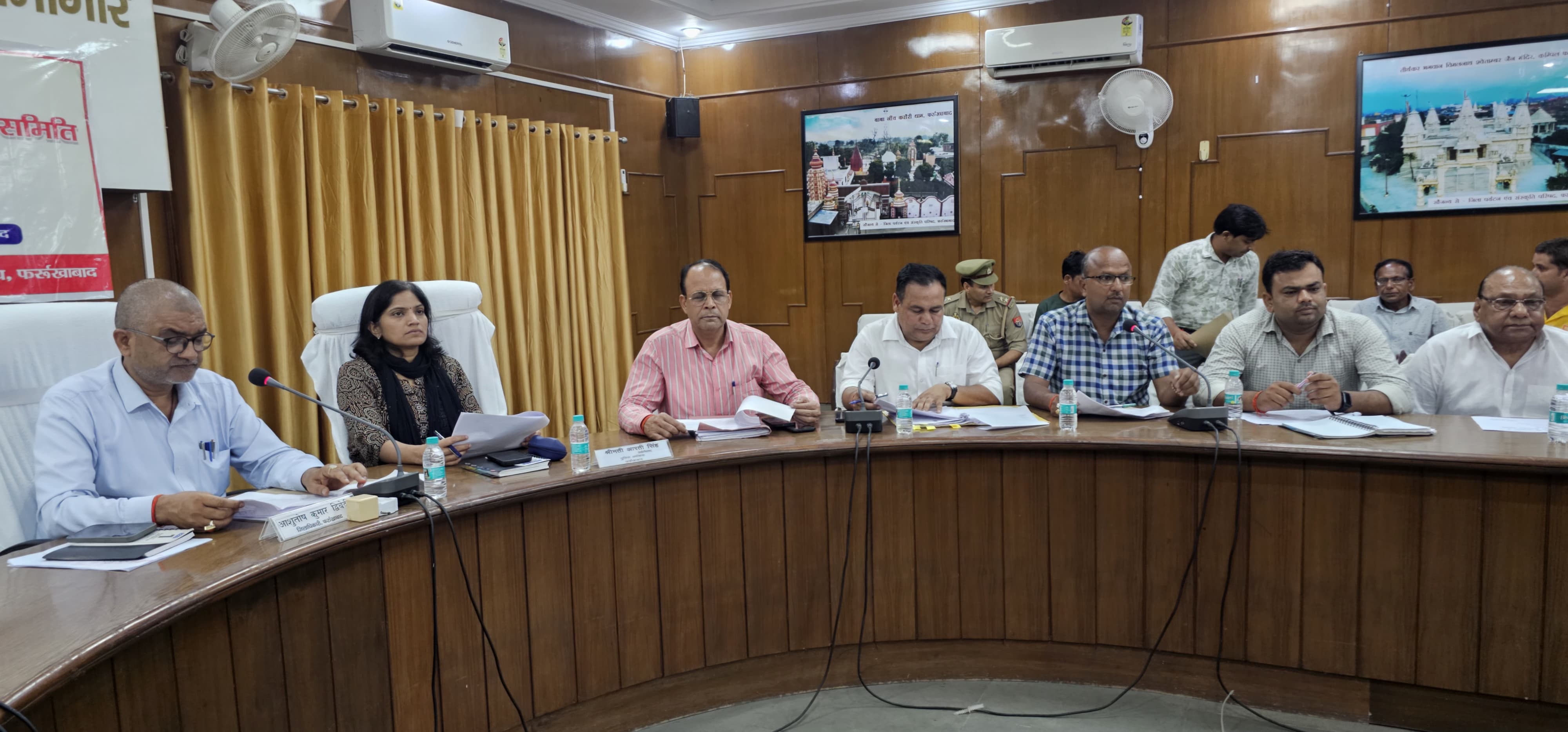 फर्रुखाबाद में खेलों को बढ़ावा देने के लिए अहम बैठक सम्पन्न, अत्याधुनिक जिम और खिलाड़ियों को मिलेंगे नए अवसर।