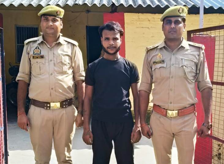 फर्रुखाबाद:कोतवाली कायमगंज पुलिस ने नाबालिग को भगाने वाले आरोपी को किया गिरफ्तार