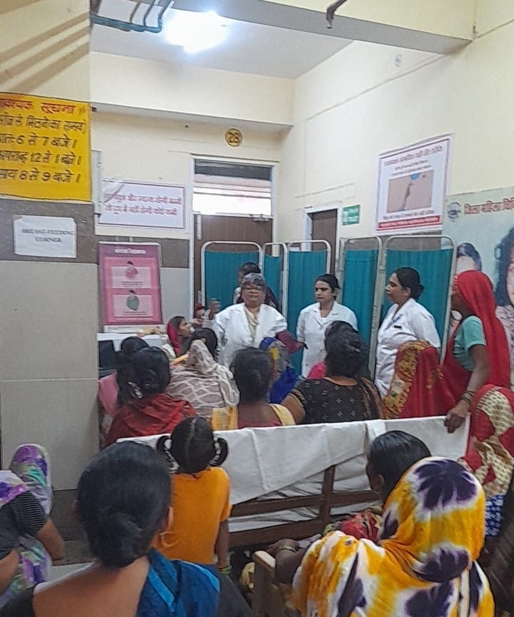 पीलीभीत:नवजात शिशुओं की माताओं को किया गया जागरूक।