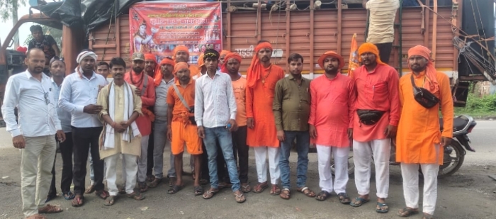 पीलीभीत:मार मोटे महादेव मंदिर से कछला घाट के लिए रवाना श्रृद्धालुओं का भाजपा कार्यकर्ताओं द्वारा भव्य स्वागत।