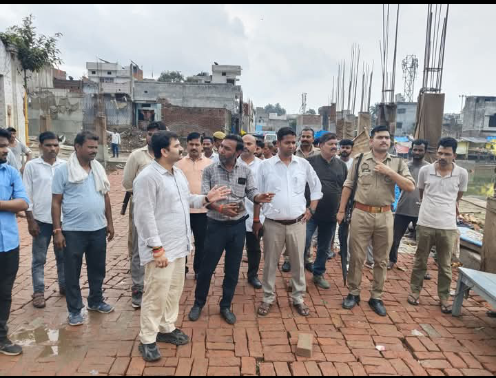 लखीमपुर खीरी : गोला विधायक ने सावन मेले की तैयारियों का लिया जायजा
