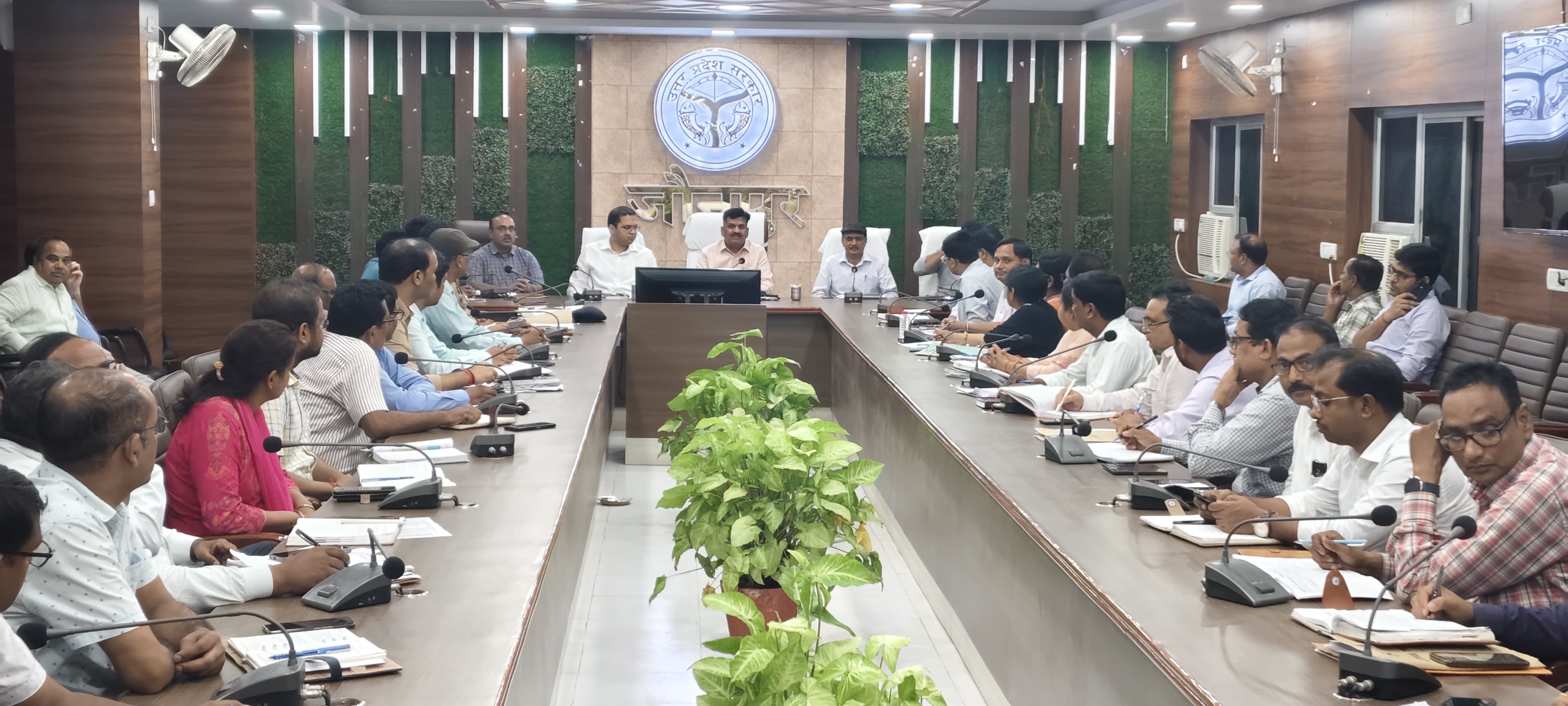 जौनपुर :पर्यावरण तथा जल संरक्षण हेतु वृक्षारोपण के इस महाअभियान में अवश्य करें प्रतिभाग