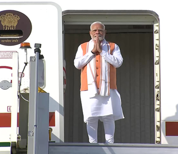 पीएम मोदी की विदेश यात्राओं पर कितने रुपये हुए खर्च? संसद में सरकार ने दिया जवाब