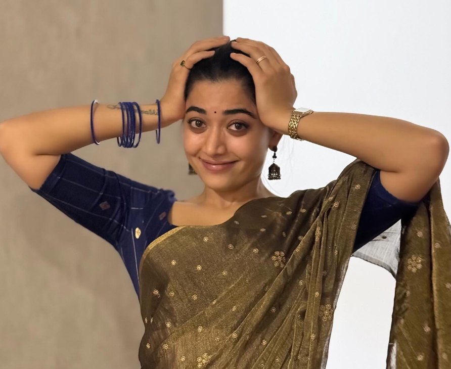 6 महीने में 3 सुपरहिट फिल्में, 1000 करोड़ की कमाई; बॉक्स ऑफिस पर राज कर रही है ये एक्ट्रेस !
