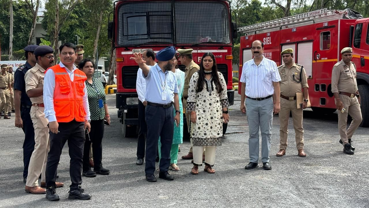 गौतम बुद्ध नगर में “सुरक्षा चक्र” के तहत भूकंप एवं औद्योगिक आपदा की मॉकड्रिल का सफल आयोजन।