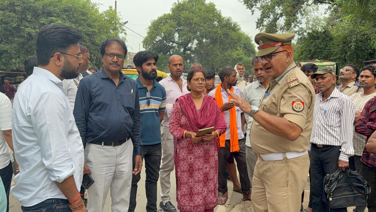 कन्नौज में डग्गामार वाहनों के विरुद्ध चला विशेष चेकिंग अभियान, सख्त कार्रवाई की चेतावनी