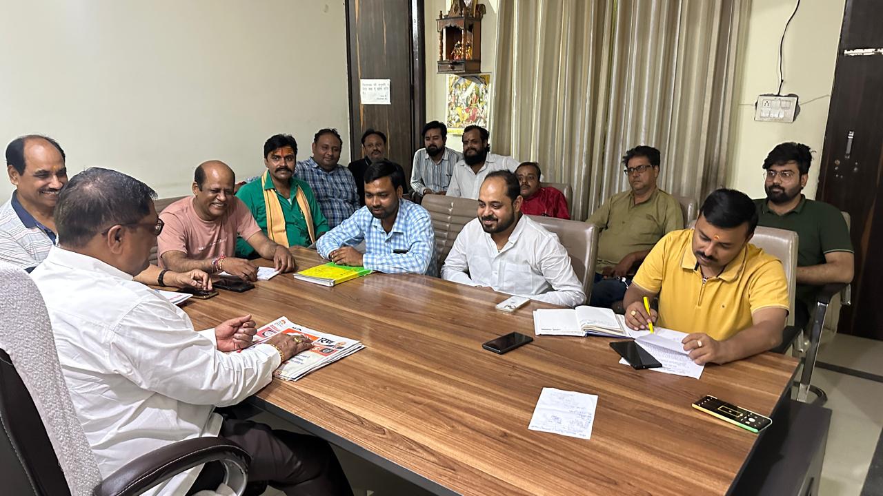 फर्रुखाबाद:भाजपा जिला मुख्यालय पर स्वतंत्रता दिवस व विभाजन विभीषिका दिवस कार्यक्रमों की तैयारी बैठक संपन्न