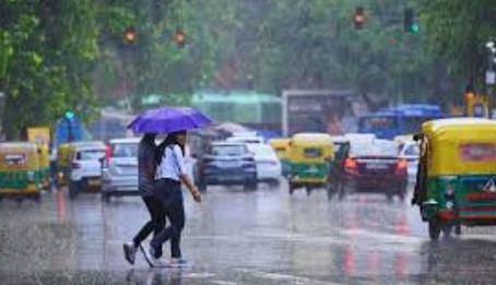 प्रयागराज: उत्तरी पश्चिमी बंगाल की खाड़ी में बने निम्नदाब क्षेत्र के घनीभूत होकर अवदाब में बदलने से मानसूनी सक्रियता में बढ़ोत्तरी के संकेत