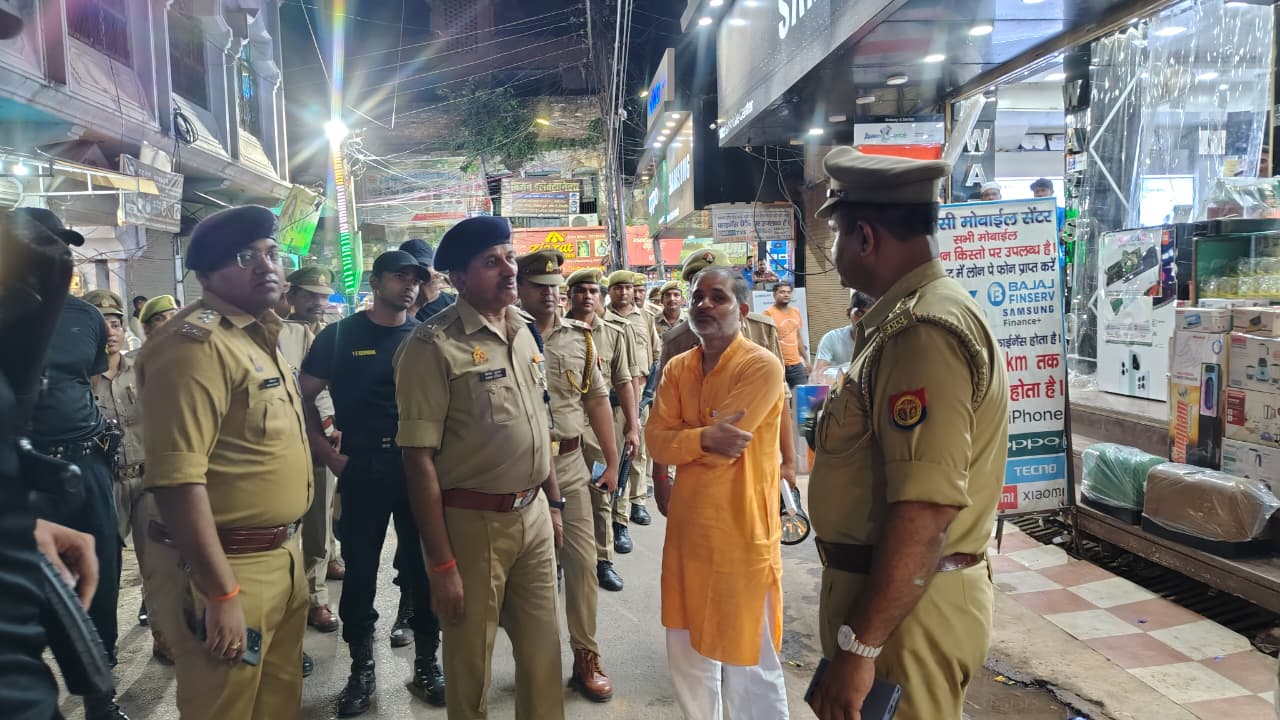 कन्नौज पुलिस अधीक्षक ने की शुक्रवार परेड एवं प्रशिक्षण कार्यक्रमों का निरीक्षण