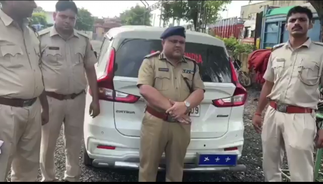 धौलपुर: फर्जी IG रैंक का अधिकारी गिरफ्तार, पुलिस महकमे में हड़कंप