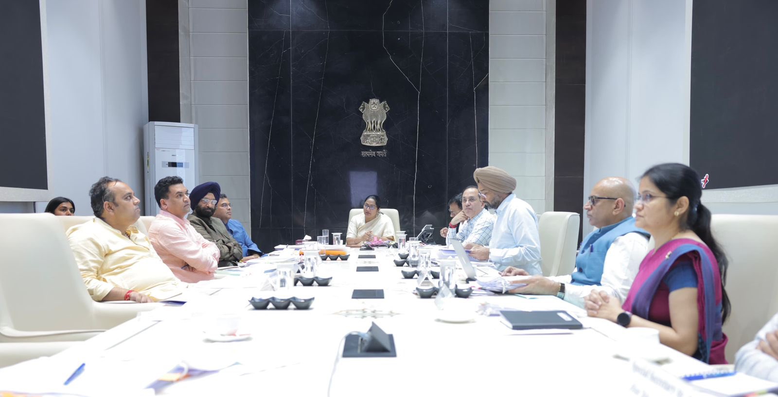दिल्ली सरकार का बड़ा फैसला: पीडब्ल्यूडी को मिलेगा स्वतंत्र इंजीनियरिंग कैडर।