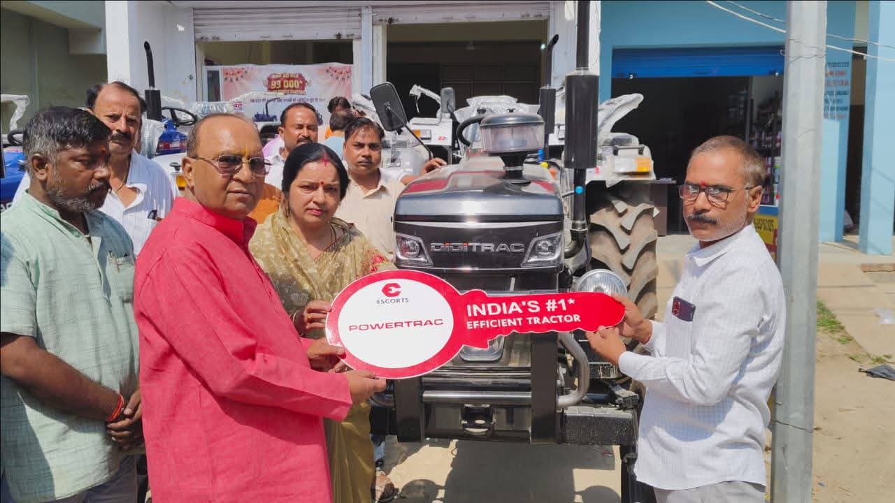 फर्रुखाबाद:अमृतपुर विधायक सुशील शाक्य ने व्यापारियों संग किया संवाद, GST दरों में कटौती को बताया ऐतिहासिक कदम।