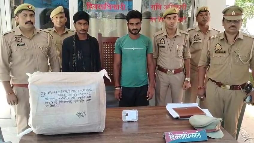 कन्नौज पुलिस की बड़ी कार्रवाई, दुकान का ताला तोड़कर चोरी करने वाले दो शातिर चोर गिरफ्तार