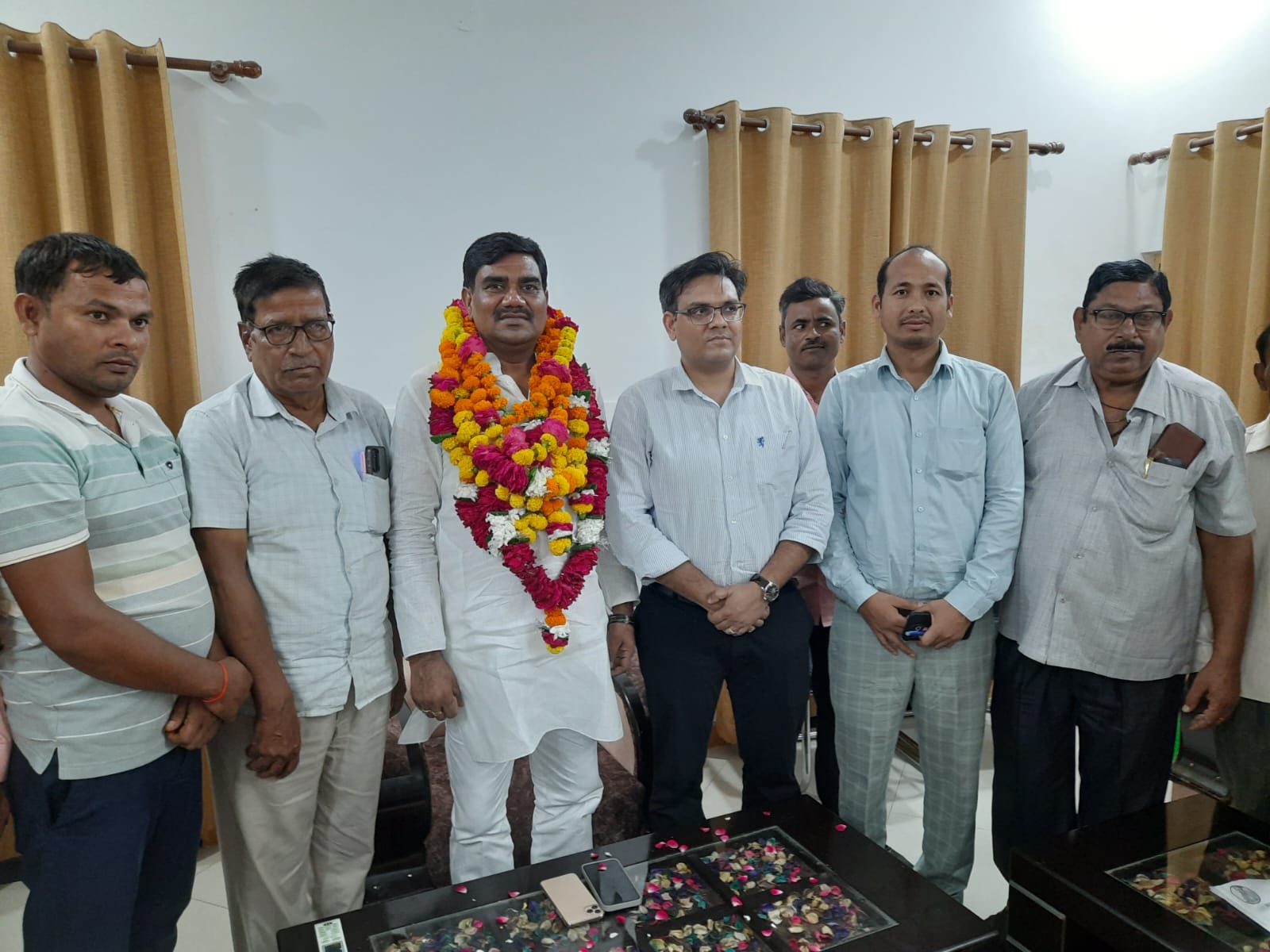 फर्रुखाबाद में मत्स्यजीवी सहकारी संघ की समीक्षा बैठक, सभापति ने दिए कड़े निर्देश