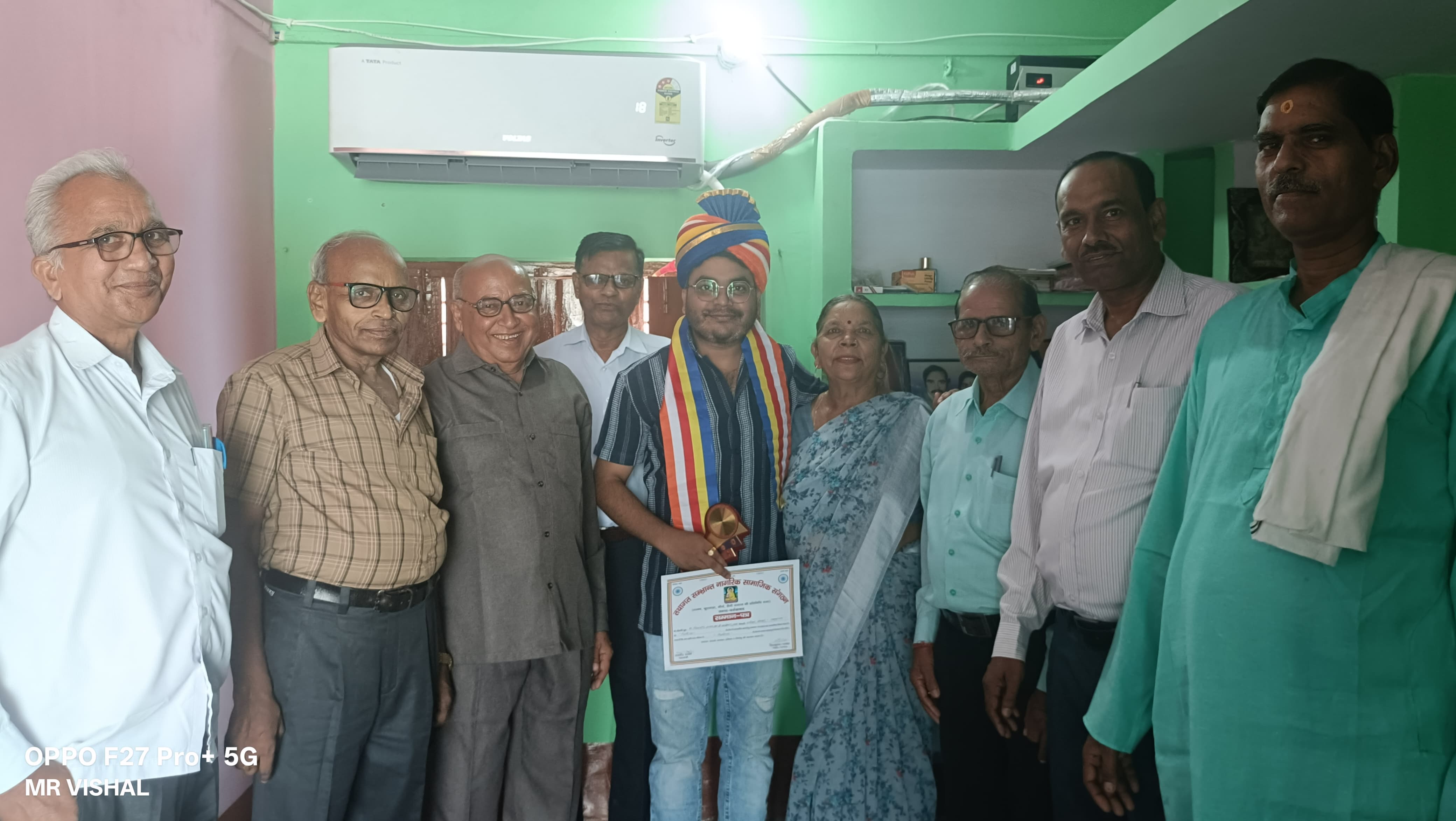 फर्रुखाबाद:तथागत सम्भ्रान्त नागरिक सामाजिक संगठन ने डॉ.विश्वदीप शाक्य को सम्मानित किया।